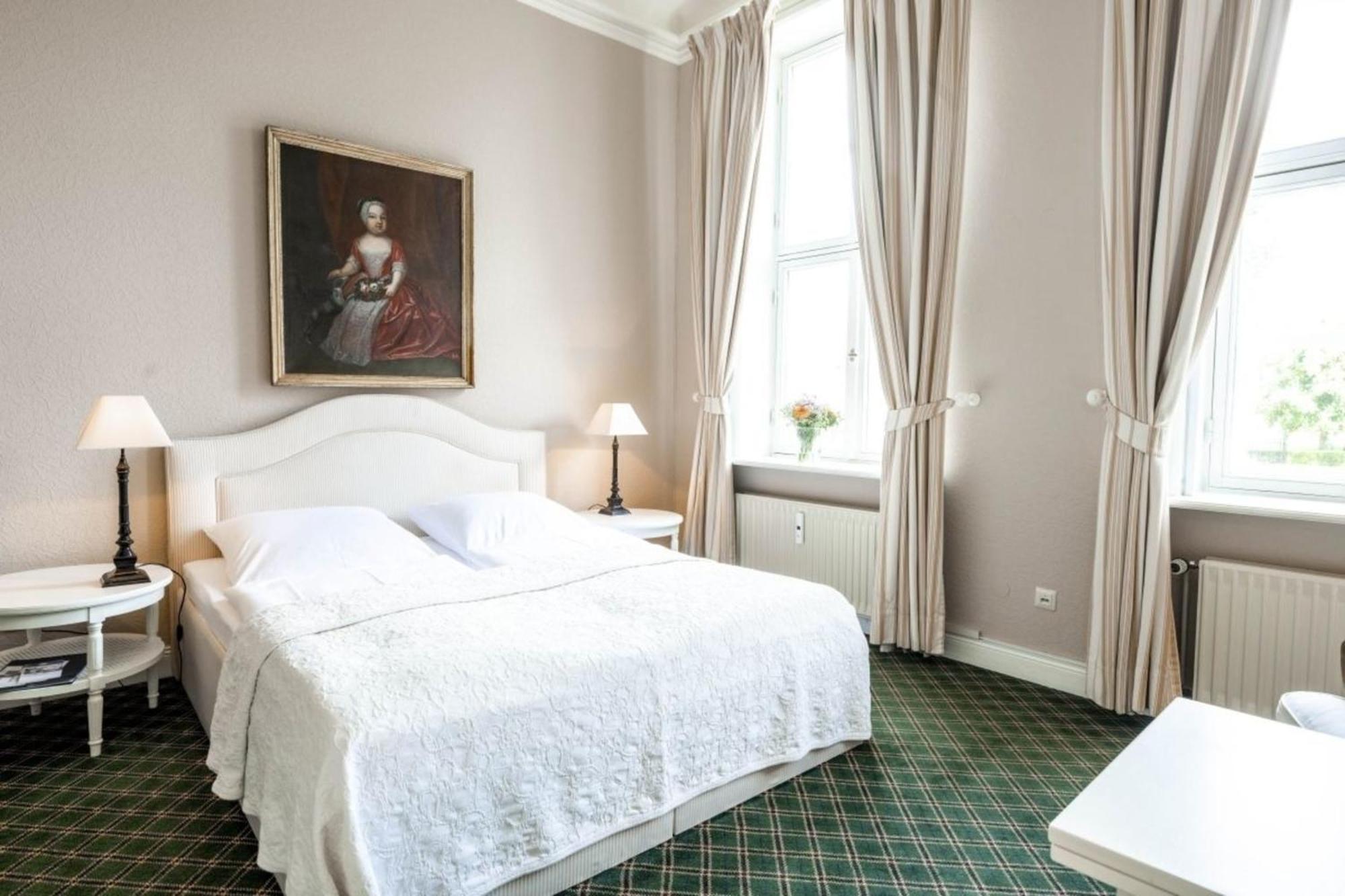 Herrenhaus Appartement 4 Luedersburg Экстерьер фото